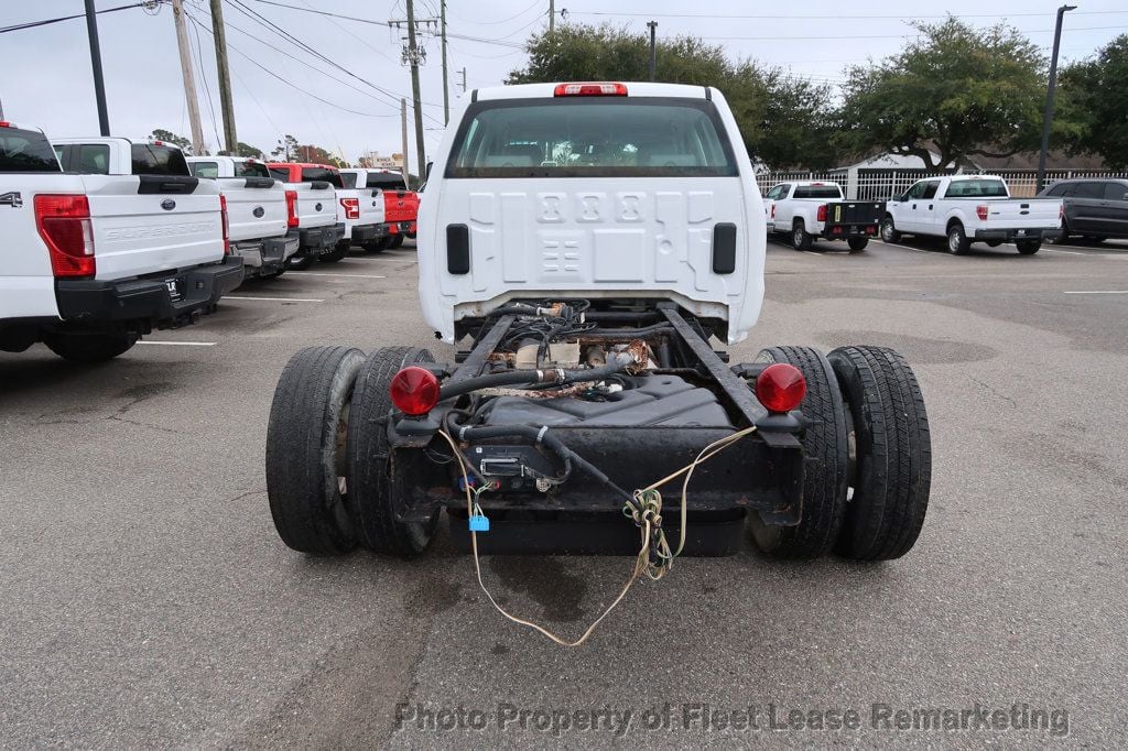 2015 Chevrolet Silverado 3500HD Silverado 3500 2WD Crew Cab Cab/Chassis DRW - 22715582 - 3