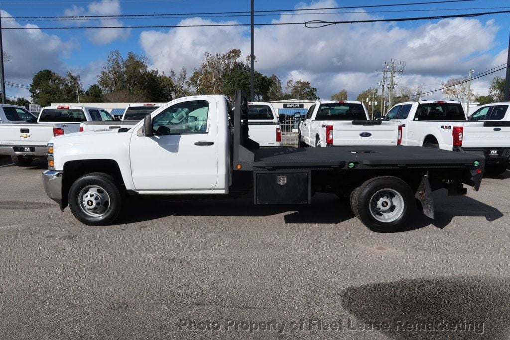 2015 Chevrolet Silverado 3500HD Silverado 3500 2WD Reg Cab Flatbed - 22641153 - 1