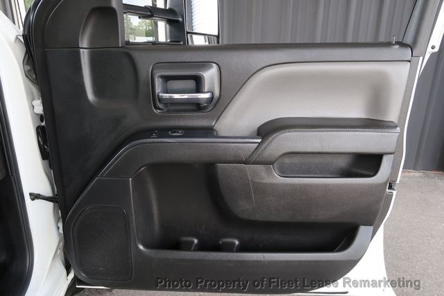 2015 Chevrolet Silverado 3500HD Silverado 3500HD 4WD Crew Cab Enclosed Utility DRW - 23042736 - 27