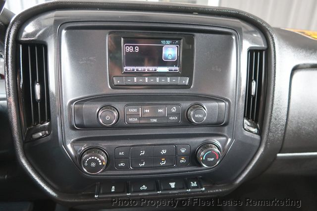 2015 Chevrolet Silverado 3500HD Silverado 3500HD 4WD Crew Cab Enclosed Utility DRW - 23042736 - 30