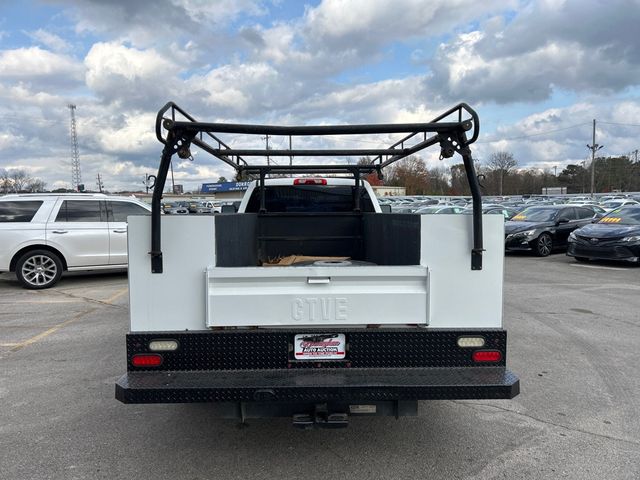 2015 Chevrolet Silverado 3500HD WORK TRUCK - 22949627 - 4