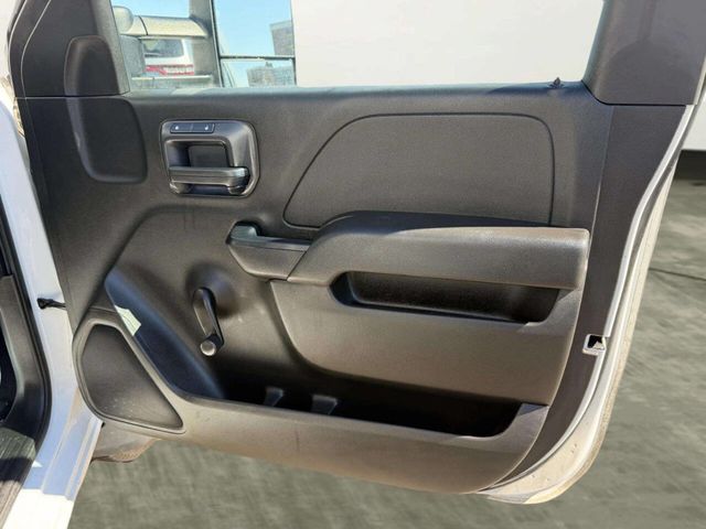 2015 Chevrolet Silverado 3500HD Work Truck 4x2 2dr Regular Cab - 22995692 - 17