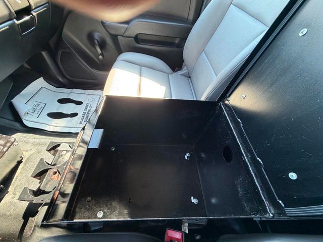 2015 Chevrolet Silverado 3500HD Work Truck 4x2 2dr Regular Cab - 22995692 - 36