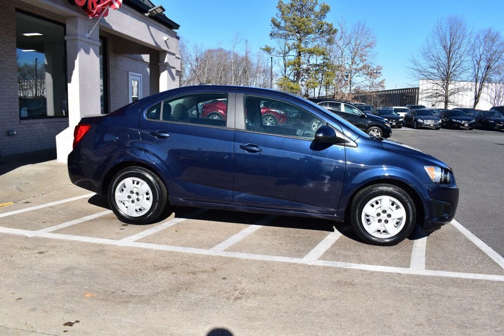 2015 Chevrolet Sonic 4dr Sedan Automatic LS - 22761205 - 5