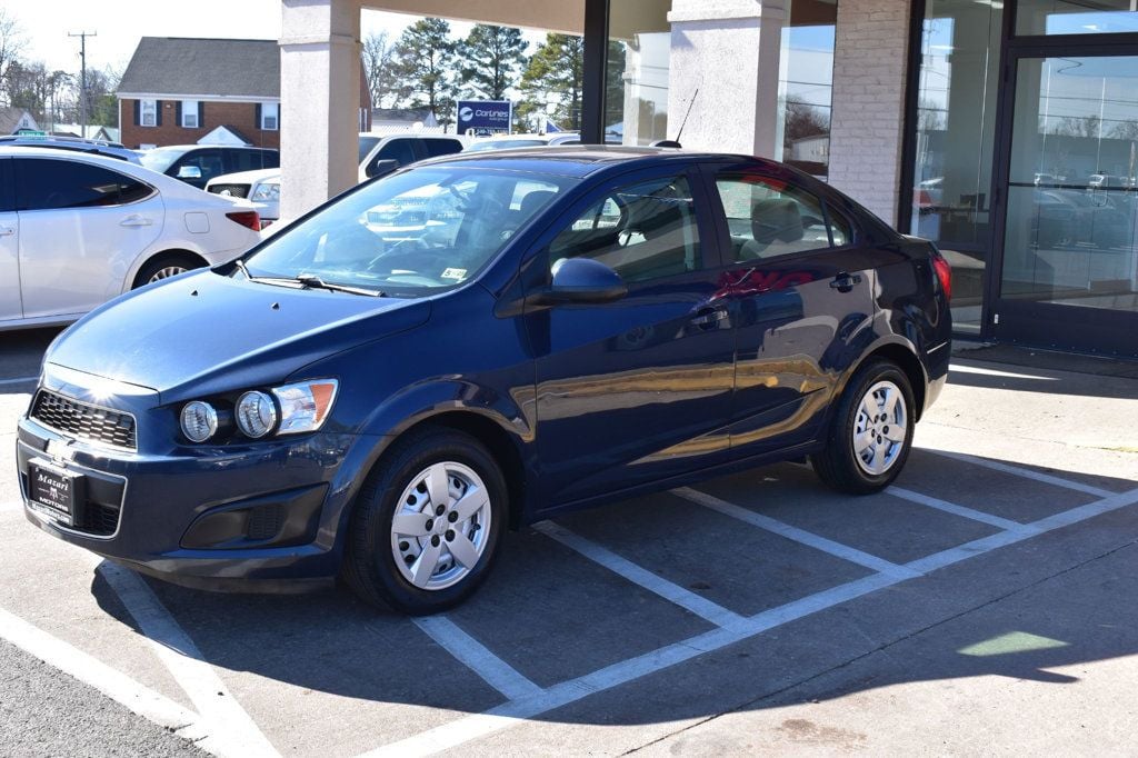 2015 Chevrolet Sonic 4dr Sedan Automatic LS - 22761205 - 7