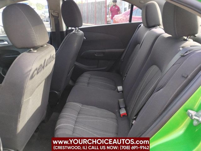 2015 Chevrolet Sonic 4dr Sedan Automatic LT - 22892153 - 14