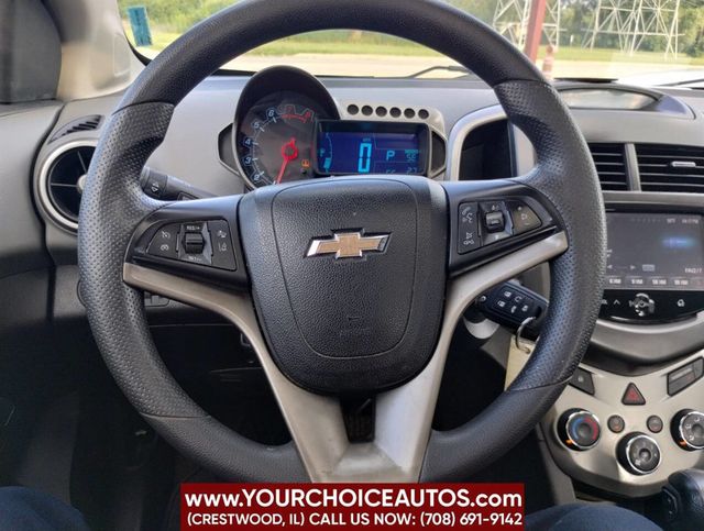 2015 Chevrolet Sonic 4dr Sedan Automatic LT - 22892153 - 20