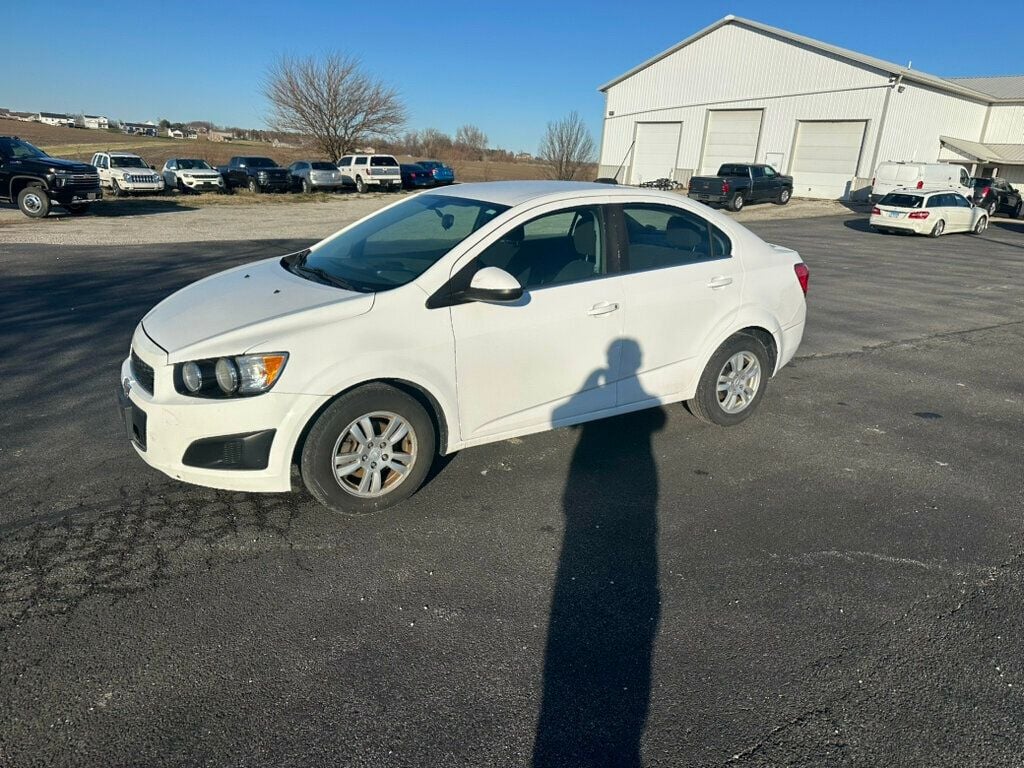2015 Chevrolet Sonic 4dr Sedan Automatic LT - 22952771 - 0
