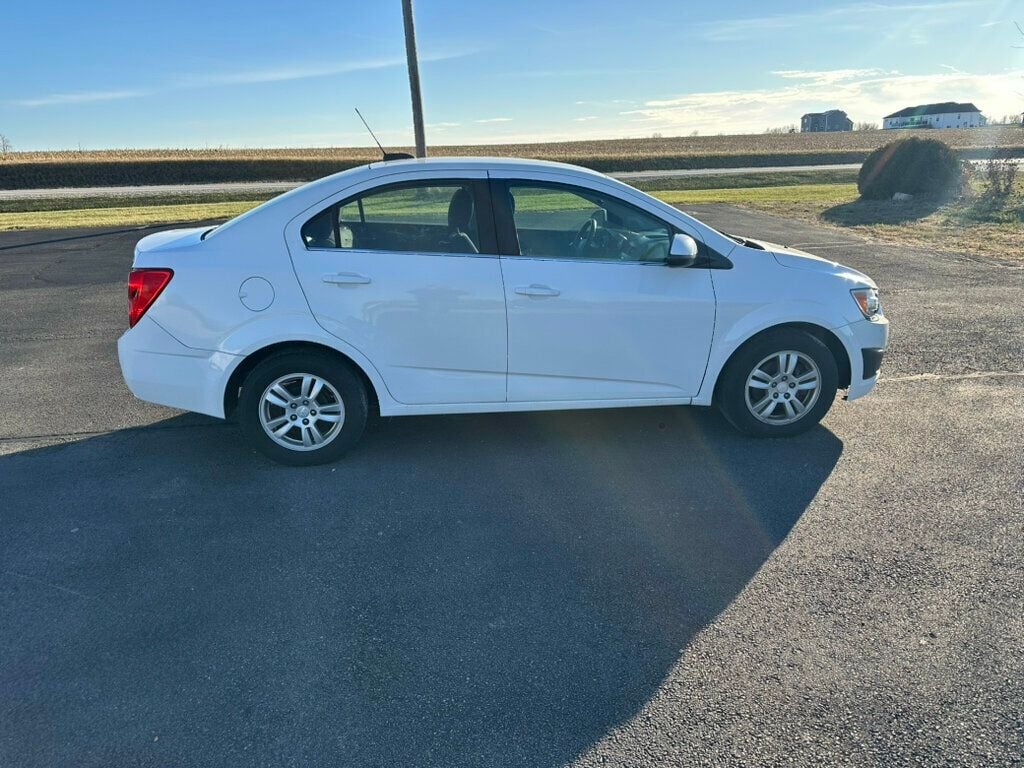 2015 Chevrolet Sonic 4dr Sedan Automatic LT - 22952771 - 5