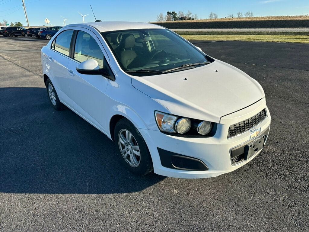 2015 Chevrolet Sonic 4dr Sedan Automatic LT - 22952771 - 6