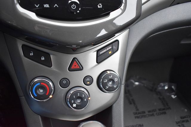 2015 Chevrolet Sonic 4dr Sedan Automatic LTZ - 22978264 - 10