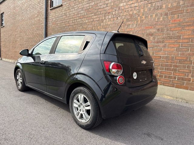 2015 Chevrolet Sonic 5dr Hatchback Automatic LT - 23100422 - 4