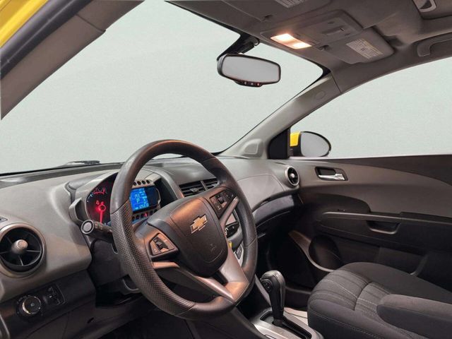 2015 Chevrolet Sonic 5dr Hatchback Automatic LT - 22975301 - 10