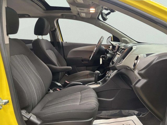 2015 Chevrolet Sonic 5dr Hatchback Automatic LT - 22975301 - 20