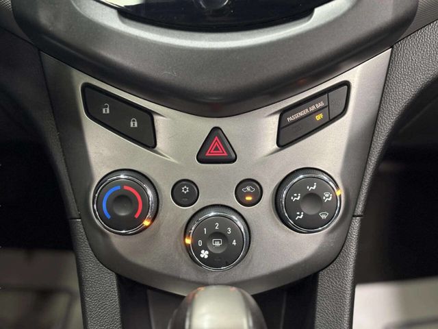 2015 Chevrolet Sonic 5dr Hatchback Automatic LT - 22975301 - 24