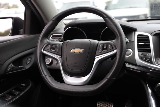 2015 Chevrolet SS 4dr Sedan - 23060210 - 28