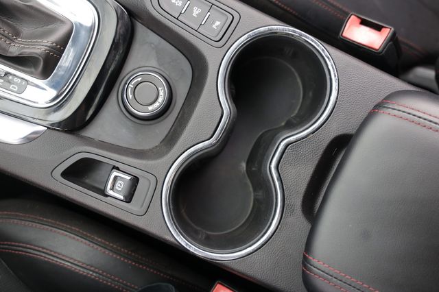 2015 Chevrolet SS 4dr Sedan - 23060210 - 37