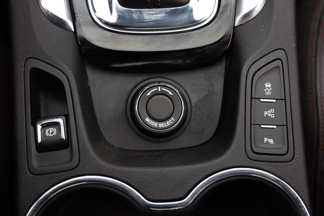 2015 Chevrolet SS 4dr Sedan - 23060210 - 38