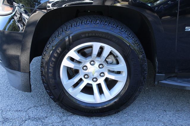 2015 Chevrolet Suburban 2WD 4dr LS - 23066380 - 36