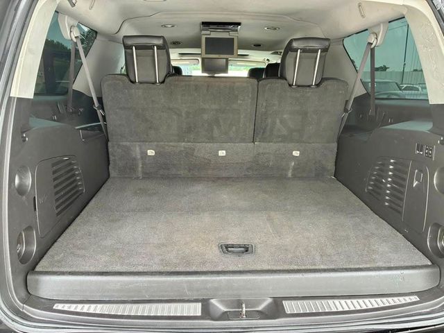 2015 Chevrolet Suburban 2WD 4dr LTZ - 23053841 - 13
