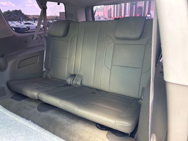 2015 Chevrolet Suburban 2WD 4dr LTZ - 23082112 - 6