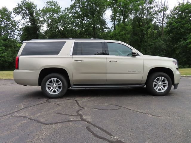 2015 Chevrolet Suburban 4WD 4dr LT - 23035341 - 16