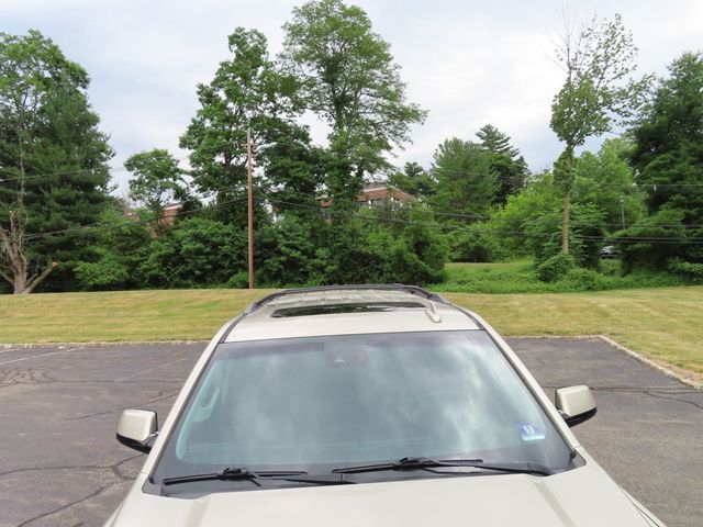 2015 Chevrolet Suburban 4WD 4dr LT - 23035341 - 20