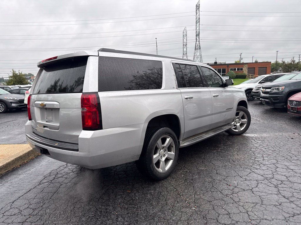 2015 Chevrolet Suburban 4WD 4dr LT - 23089356 - 5