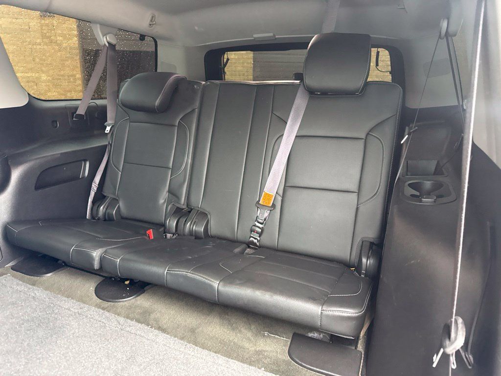 2015 Chevrolet Suburban 4WD 4dr LT - 23089356 - 7