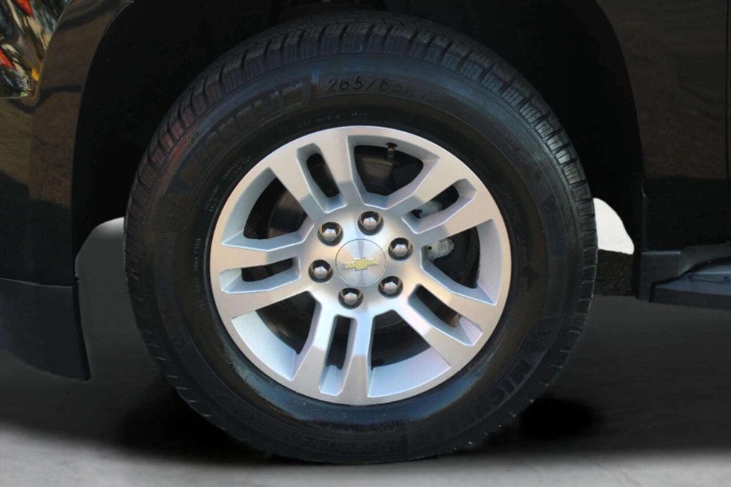 2015 Chevrolet Suburban 4WD 4dr LT - 22927039 - 28