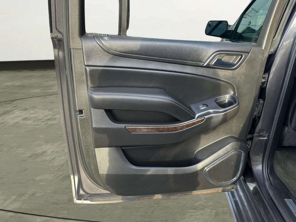 2015 Chevrolet Suburban 4WD 4dr LT - 23001201 - 11