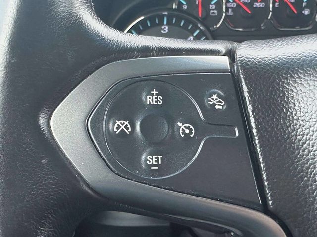 2015 Chevrolet Suburban 4WD 4dr LT - 23001201 - 33