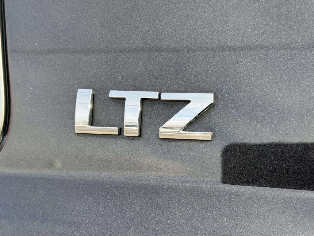 2015 Chevrolet Suburban 4WD 4dr LT - 23001201 - 36