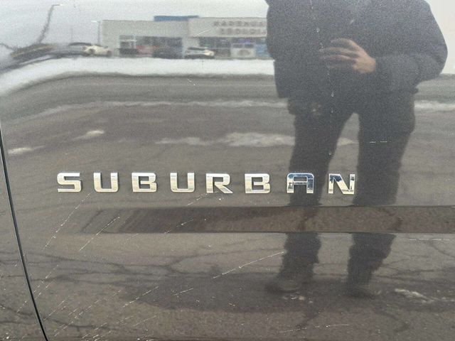 2015 Chevrolet Suburban 4WD 4dr LT - 23001201 - 39