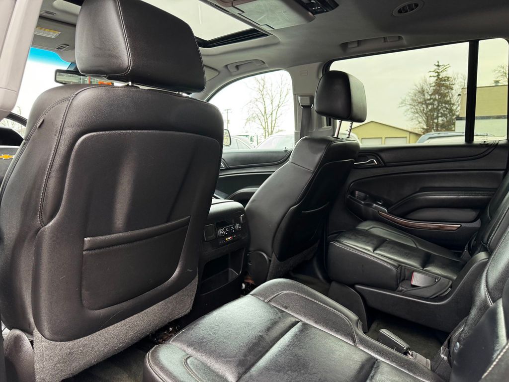2015 Chevrolet Suburban 4WD 4dr LT - 23006037 - 16