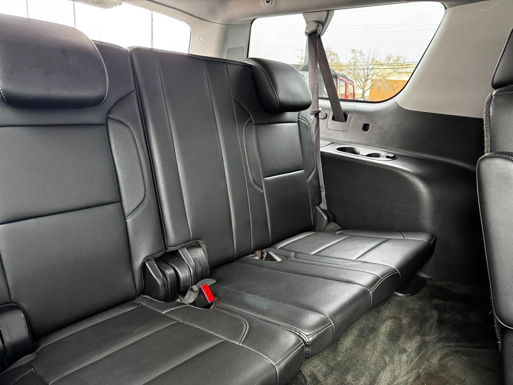 2015 Chevrolet Suburban 4WD 4dr LT - 23006037 - 22