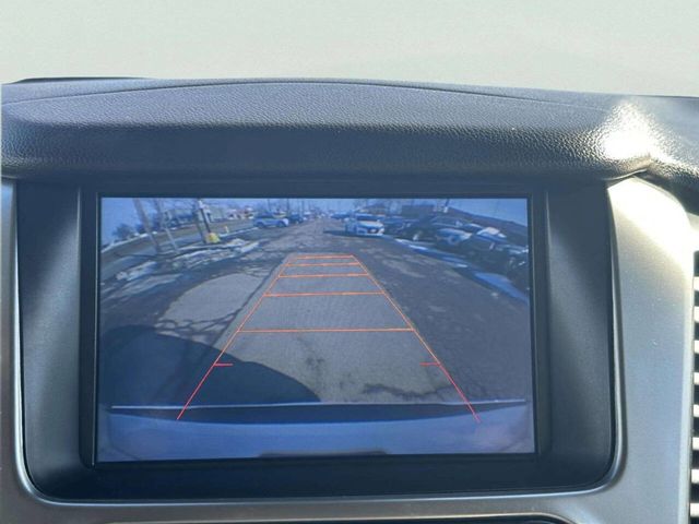 2015 Chevrolet Suburban 4WD 4dr LTZ - 22983731 - 31