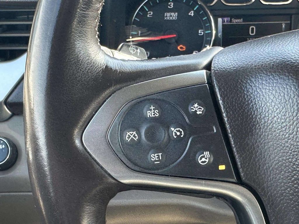 2015 Chevrolet Suburban 4WD 4dr LTZ - 22983731 - 33