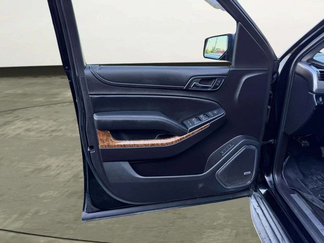 2015 Chevrolet Suburban 4WD 4dr LTZ - 23051517 - 12