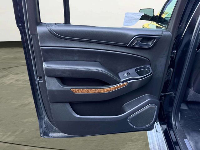 2015 Chevrolet Suburban 4WD 4dr LTZ - 23051517 - 19