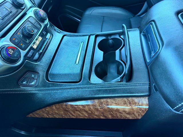 2015 Chevrolet Suburban 4WD 4dr LTZ - 23051517 - 45