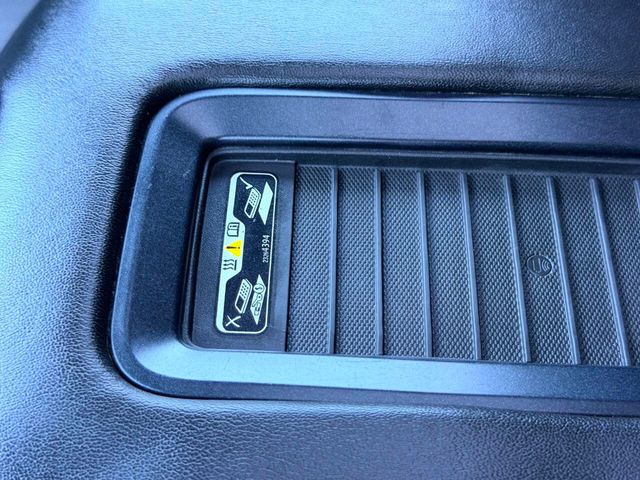 2015 Chevrolet Suburban 4WD 4dr LTZ - 23051517 - 48