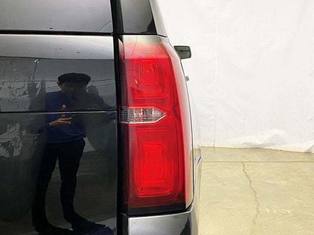 2015 Chevrolet Suburban 4WD 4dr LTZ - 22939948 - 9