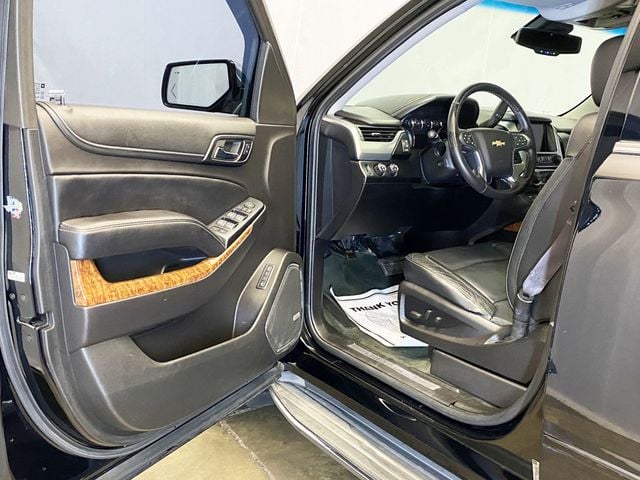 2015 Chevrolet Suburban 4WD 4dr LTZ - 22939948 - 21
