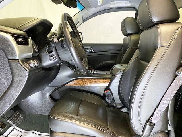 2015 Chevrolet Suburban 4WD 4dr LTZ - 22939948 - 25