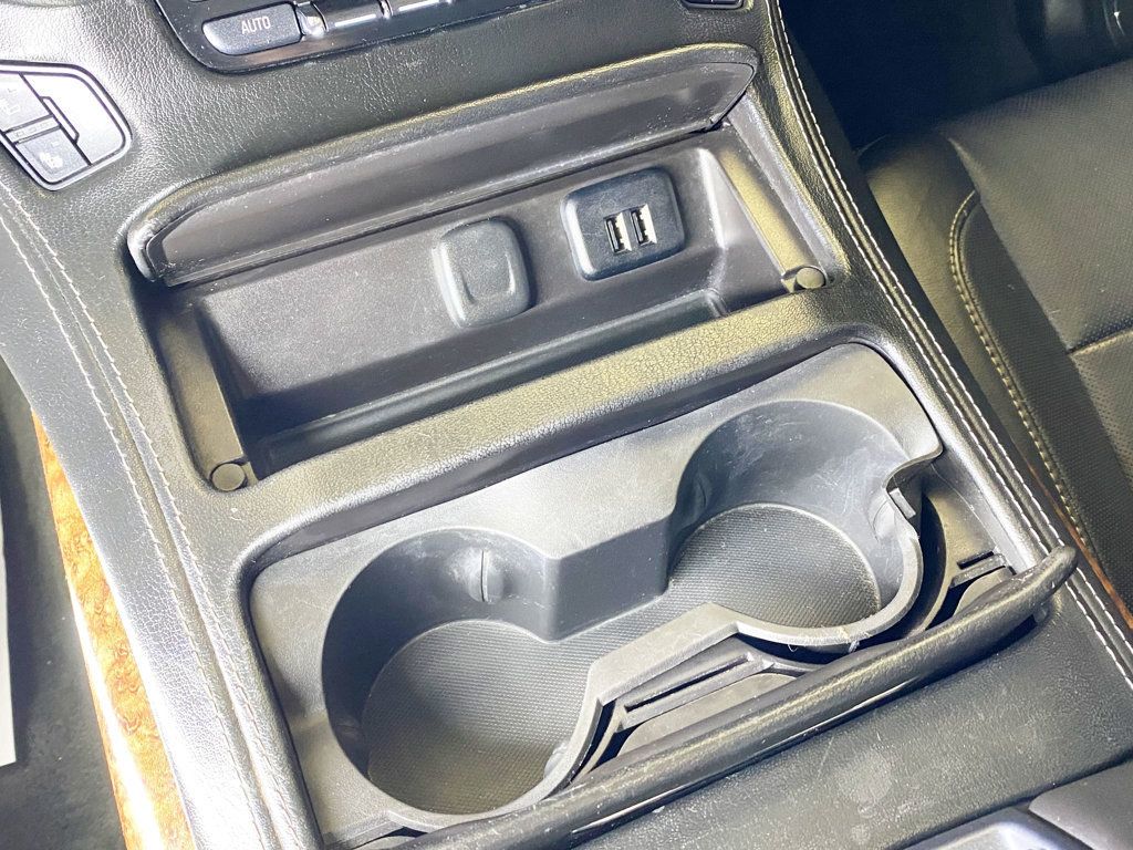 2015 Chevrolet Suburban 4WD 4dr LTZ - 22939948 - 42