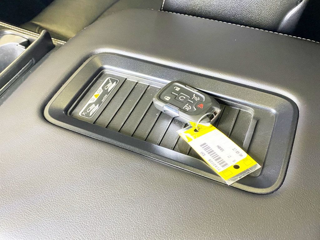 2015 Chevrolet Suburban 4WD 4dr LTZ - 22939948 - 43