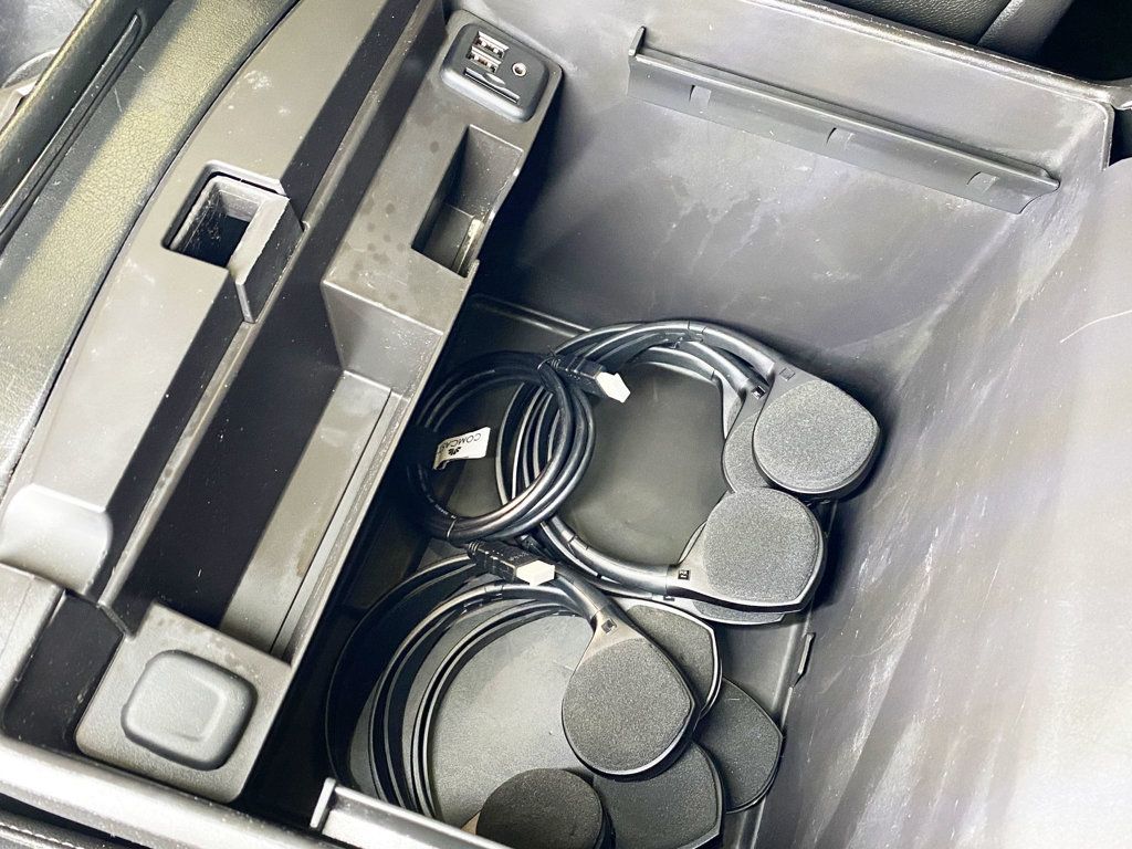 2015 Chevrolet Suburban 4WD 4dr LTZ - 22939948 - 44