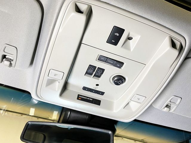 2015 Chevrolet Suburban 4WD 4dr LTZ - 22939948 - 45