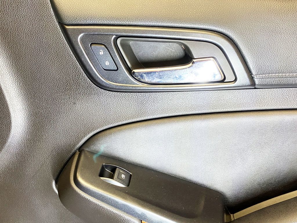 2015 Chevrolet Suburban 4WD 4dr LTZ - 22939948 - 48